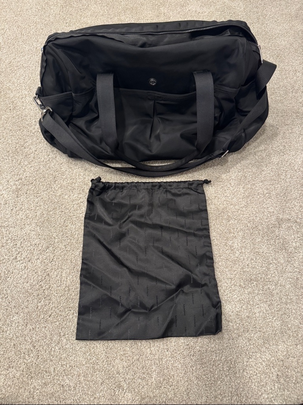 lululemon athletica Black Travel Duffel Bag - Picture 4 of 4